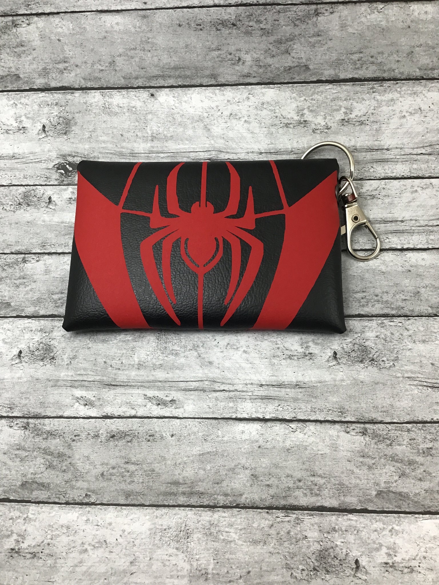 Miles keychain pouch